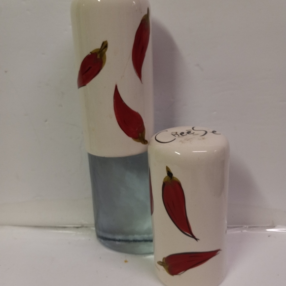 VINTAGE 201 Prep Salt/Pepper Shakers Chille/Cheese Porcelain Ceramic Unlimited - Picture 2 of 6